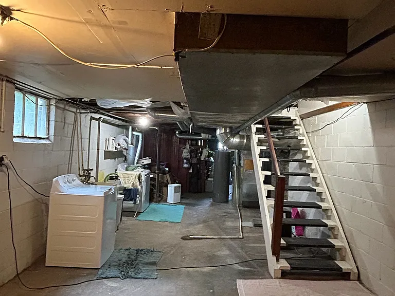 6325 Broadway St — Photo 7