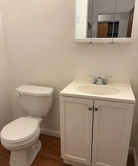 210 Cedar St #17 — Photo 7