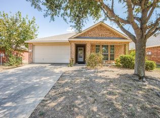 2042 Old Glory Ln, Heartland, TX 75126