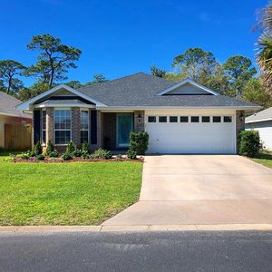 390 Pristine Water Ln, Mary Esther, FL, 32569