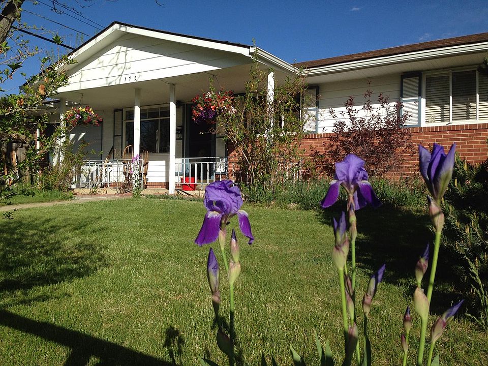 Welcome home! Amazing location close to everything South Boulder has to offer.