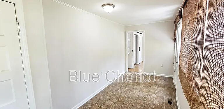 528 Short St — Photo 26