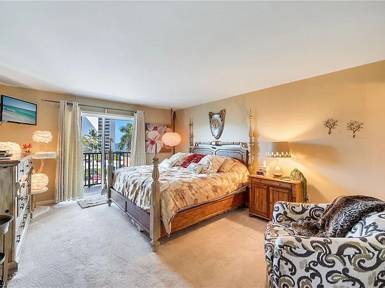 3500 Gulf Shore Blvd N #505 — Photo 12