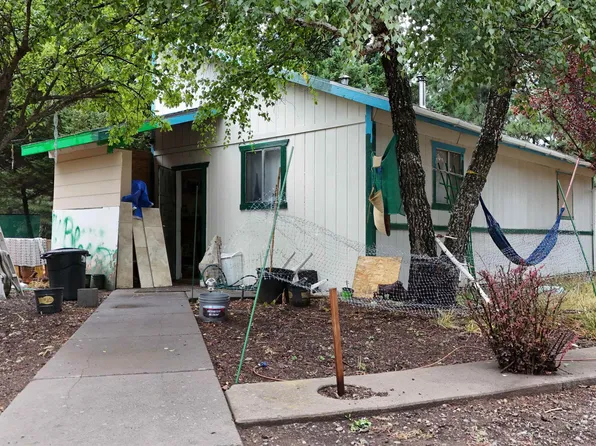 4625 Plum Ave, Mount Shasta, CA 96067