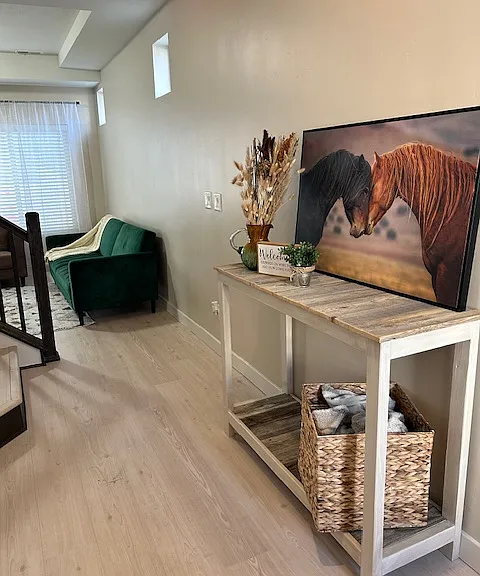 415 S 740 E — Photo 9