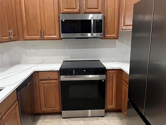 4th image of 3635 PARKRIDGE CIRCLE #10-101