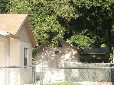 2nd image of 326 Adrienne Dr