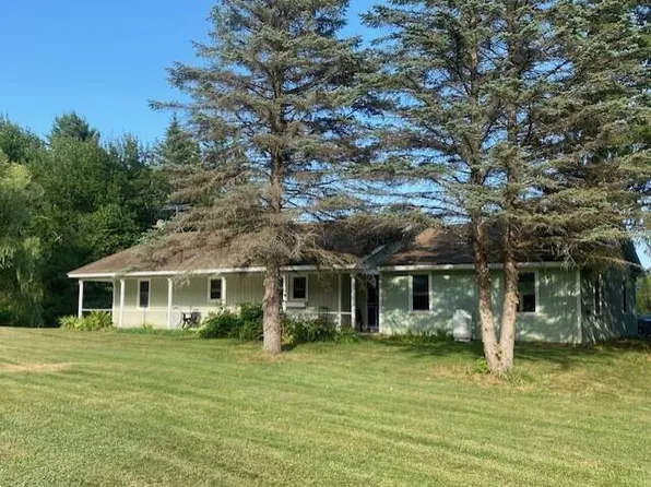 542 Stevens Road, Unity, ME 04988