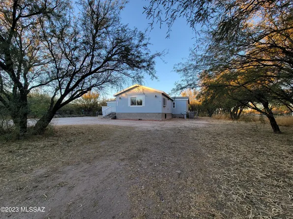 1124 E Butterfield Ln, Benson, AZ 85602
