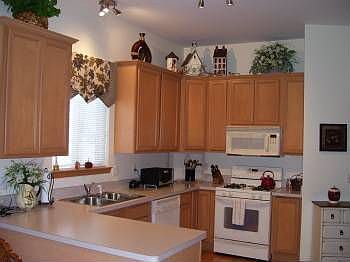 5th image of 26922 Pepperwood Dr