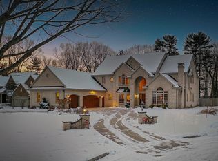 100 Stonebridge Ct, Green Bay, WI 54313