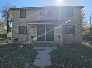 915 Elizabeth St, Midland, MI 48640