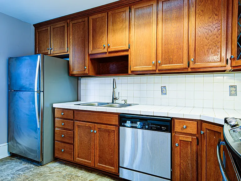 2043 Douglass Blvd #1 — Photo 8