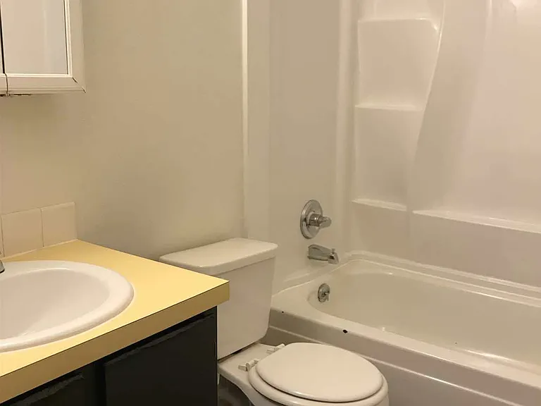 3106 Palm Ct — Photo 9