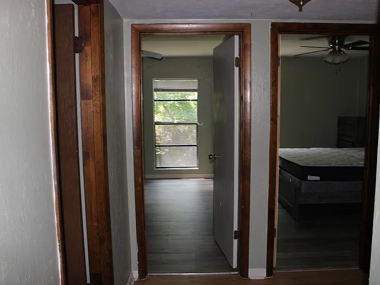 821 NW 13th St #9 — Photo 33