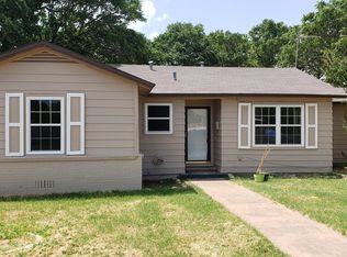 1000 Rosebud St, Burkburnett, TX 76354