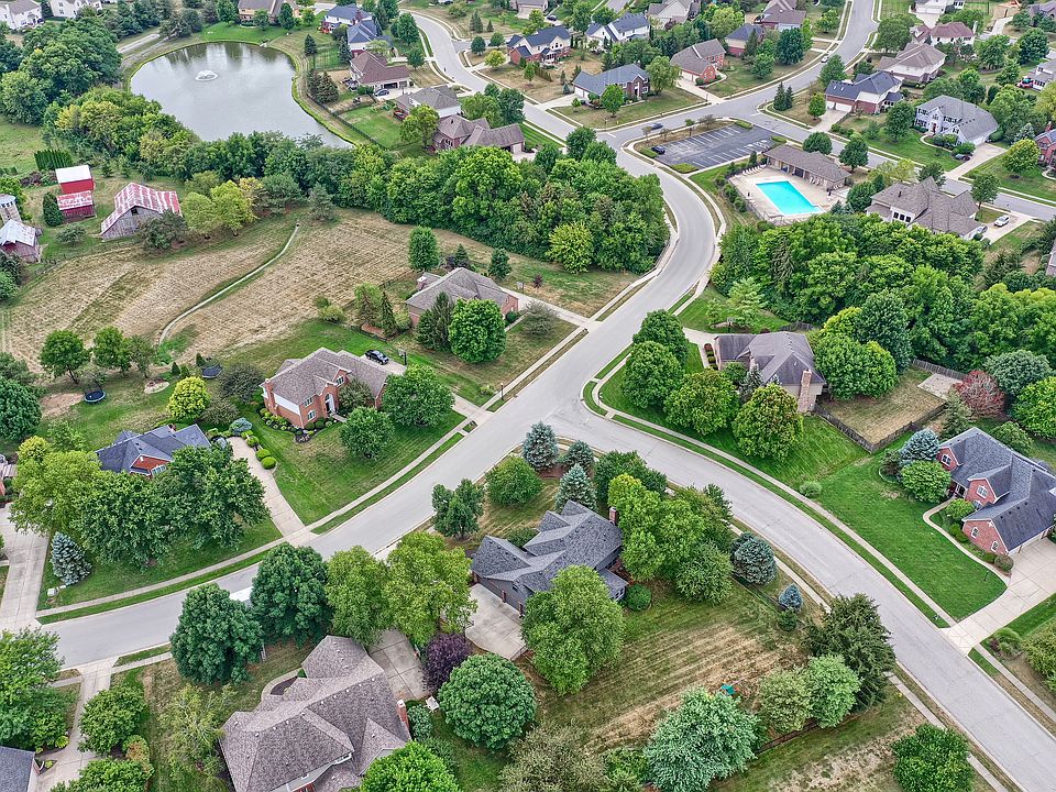 2nd image of 5778 Coopers Hawk Dr