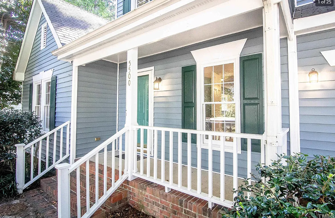 3 bed, 2.5 bath, 1748 sqft, $2,200 — Photo 1