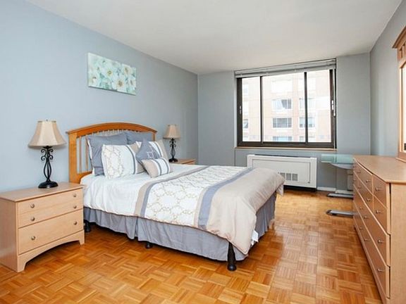 5th image of 300 Albany St APT 8K