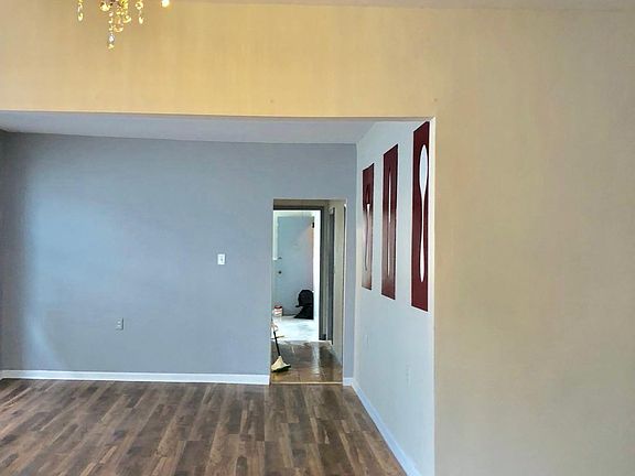 4th image of 223 Ampere Pkwy APT 1