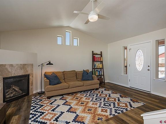 3rd image of 1628 S Taylor Circle