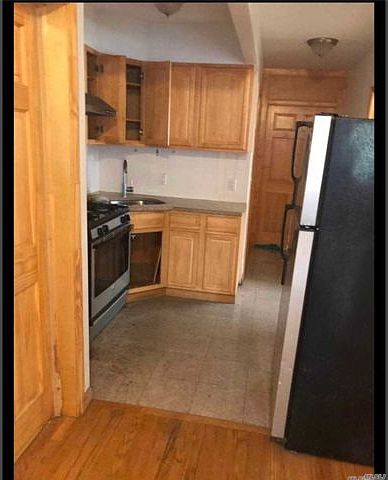 2nd image of 14643 Reeves Ave Floor 1