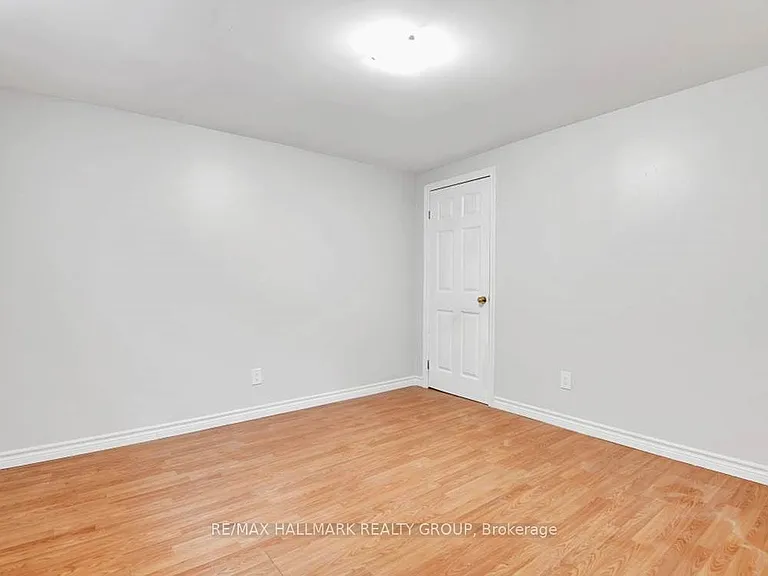 79 Jolliet Ave #B — Photo 14