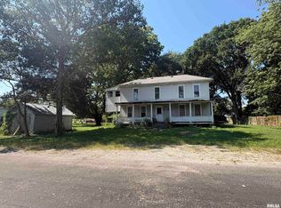 413 S Bogardus St, Elkhart, IL 62634