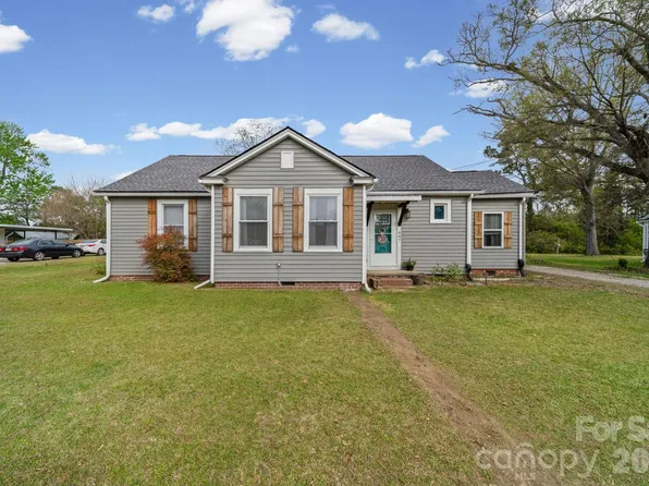 647 Still St, Chester, SC 29706