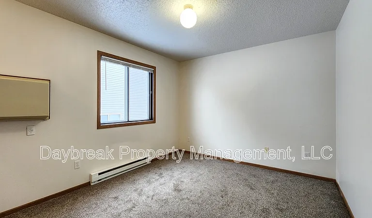 1315 34th Street Cir S #104 — Photo 5