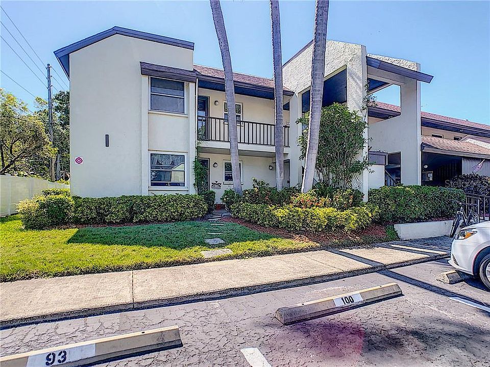 1st image of 1100 E Bay Dr APT 100