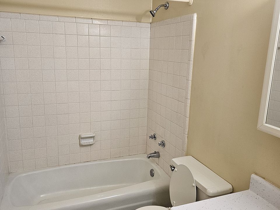 2050 # 14 bathroom_01172025