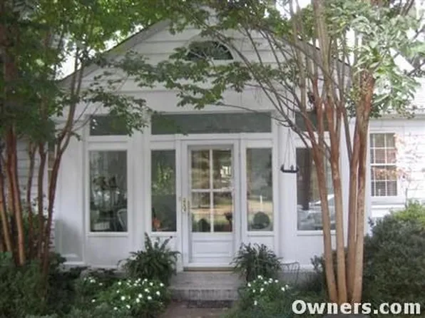 367 Williamsburg Ln, Memphis, TN 38117