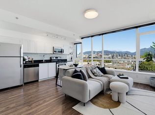 2511 Quebec St #409, Vancouver, BC V5T0B6