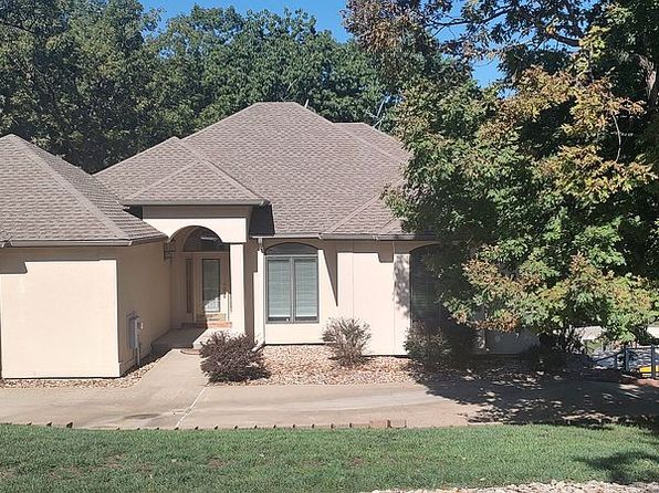 135 Greensboro Ct