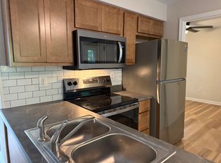 249 W J St #4, Edwardsville, IL 62025