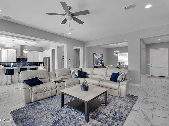 3rd image of 3031 E LOS GATOS Drive