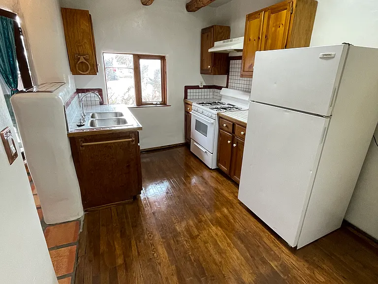 Valerio Rd — Photo 4