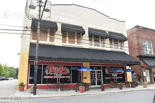 112 N John St #1 Photo 1