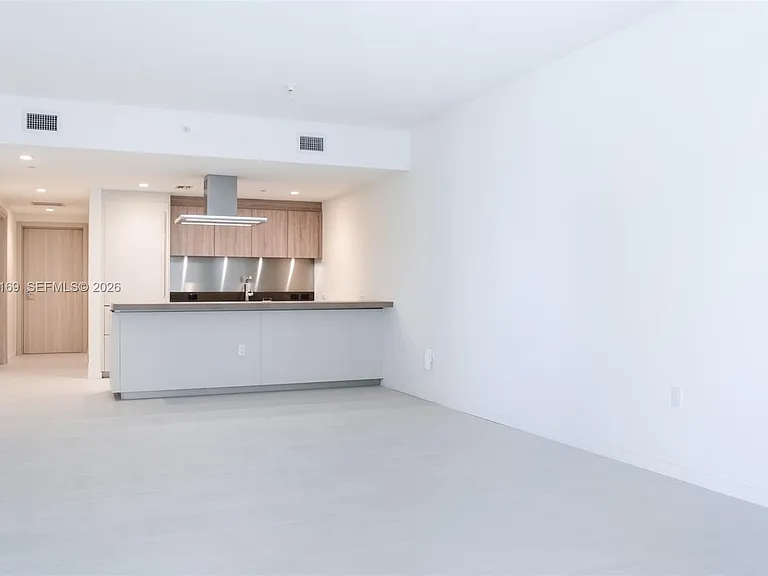 1000 Brickell Plz #4205 — Photo 6