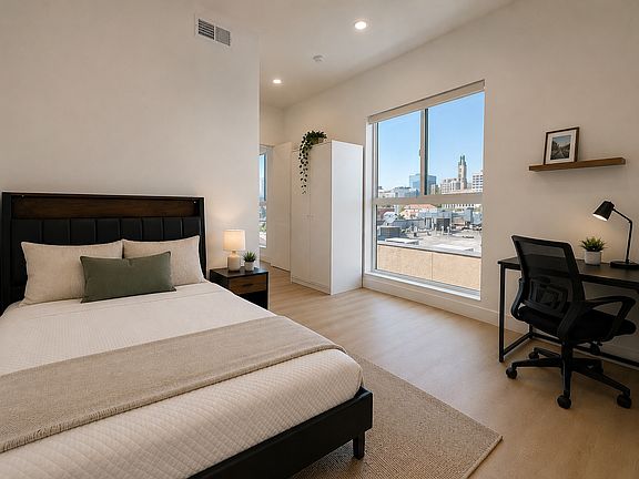3rd image of 2765 Francis Ave #202