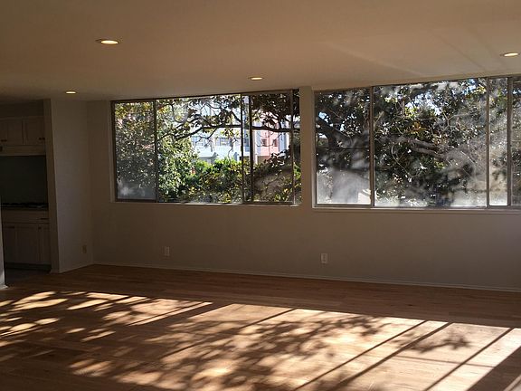 2nd image of 601 California Ave APT 208