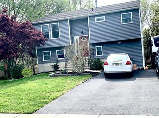 82 Johnson Ln, Jackson, NJ 08527