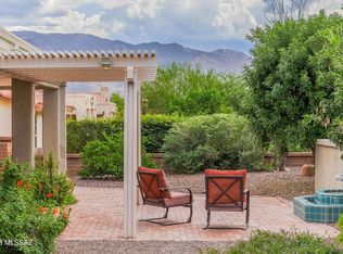 1014 E Coachwood Dr, Oro Valley, AZ 85755