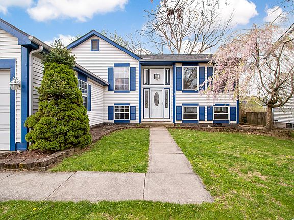 4th image of 4945 Hilliard Oaks Ct