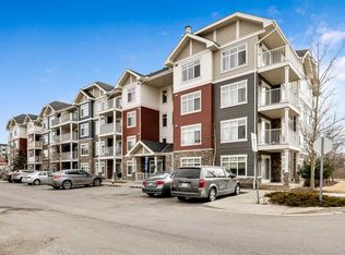 155 NW Skyview Ranch Way NE #1302, Calgary, AB T3N 0L4