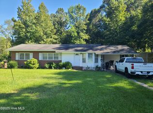 255 E Pleasant Hill Rd, Pink Hill, NC 28572