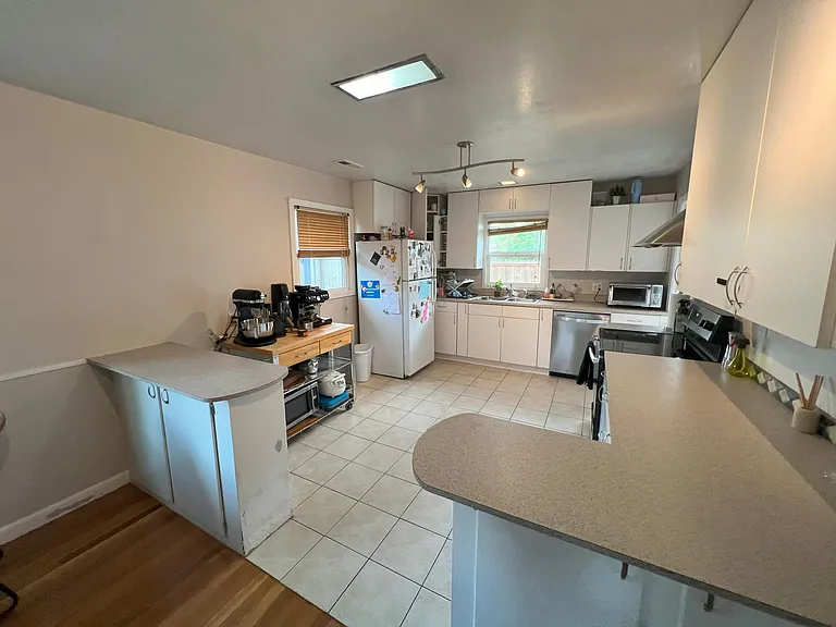 3518 SE 63rd Ave — Photo 14