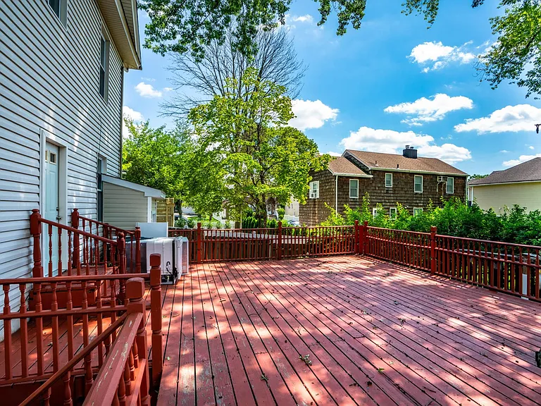 354 Lincoln Ave E #1 — Photo 18