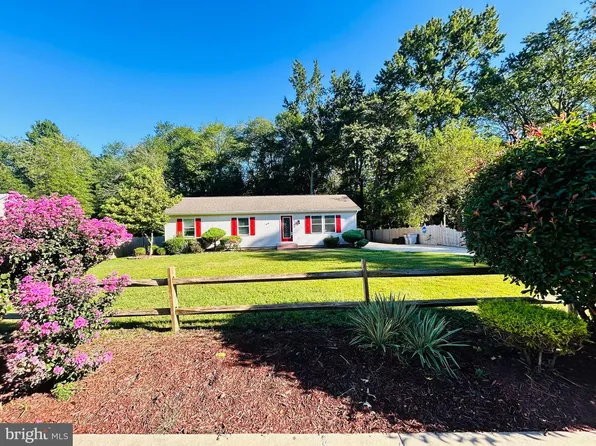 668 W Elmer Rd, Vineland, NJ 08360